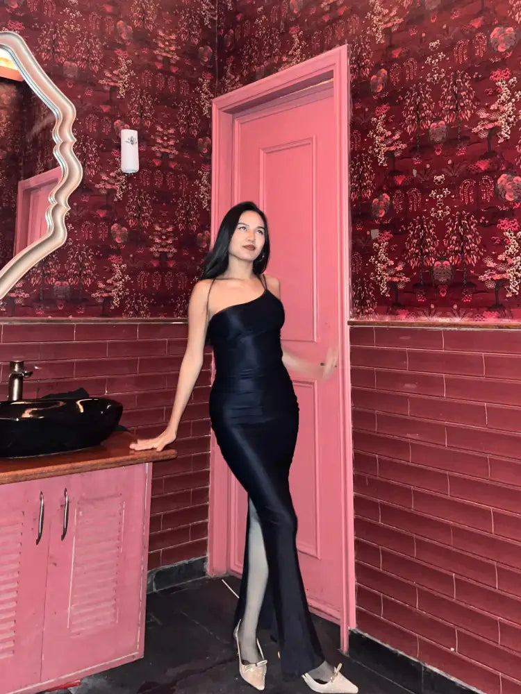 Black Scarlet Bodycon Dress - Clothing