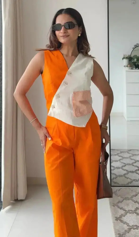 Blossom Linen Pants and white Waistcoat Set - Clothing