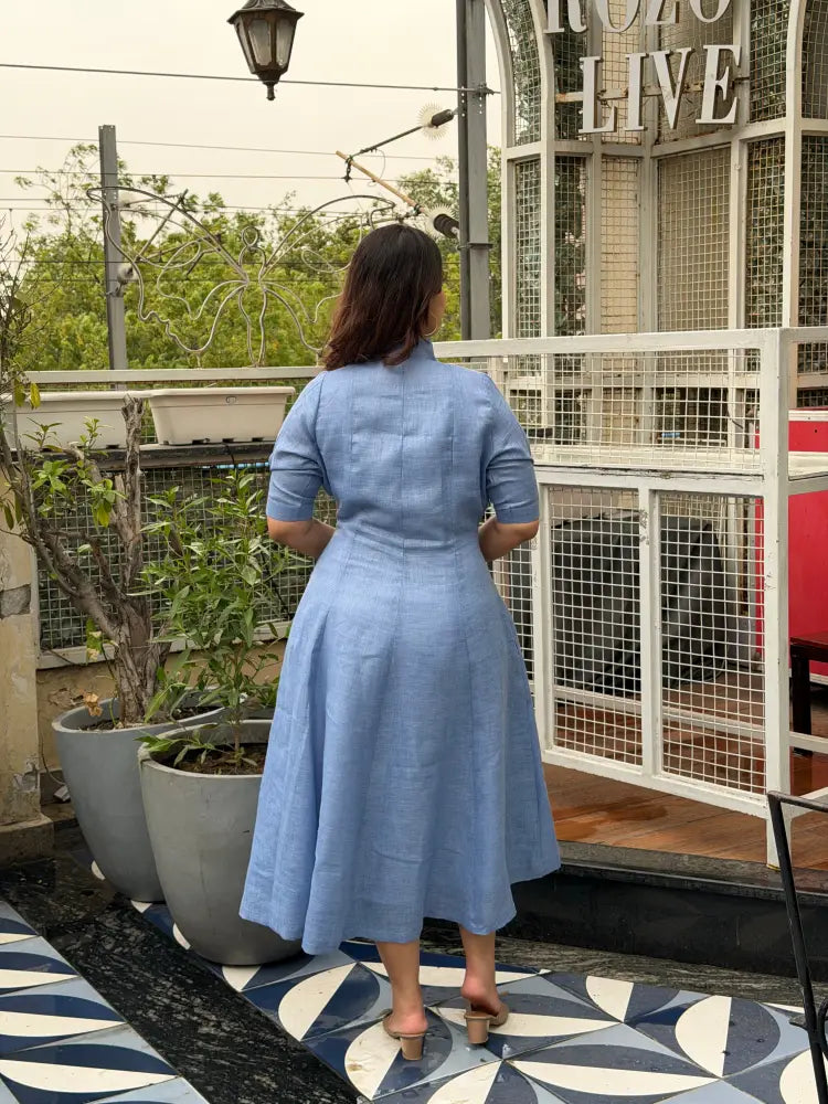 Blue Orchid Midi dress with belt - Clothing