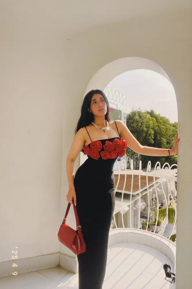 Scarlet Bloom Black Dress - Clothing